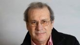 Amor, met�fora y emoci�n; Alejandro Romero Guill�n re�ne dos d�cadas de poes�a en �Otono sin acento�