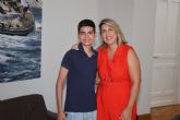 La alcaldesa recibe al joven Ignacio Gonz�lvez tras superar diez duros meses de enfermedad en Roma