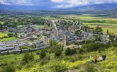 Ll�via ampl�a su oferta de visitas guiadas para promover el turismo cultural durante el verano