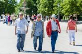 La pensi�n media del sistema de la Seguridad Social llega a 1.373,4 euros en agosto, un 4,6% m�s que hace un ano