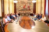 Luis Planas aborda con el sector pesquero y acu�cola los principales retos de los pr�ximos meses
