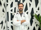 Dr. Gonzalo Navarrete, jefe del servicio de Cardiolog�a y responsable de la Unidad del Coraz�n de Policl�nica Gipuzkoa: 'Los s�ntomas menos conocidos del infarto en mujeres pueden retrasar el diagn�stico'