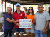 Pareja se vuelca con los ganaderos de la Sierra Norte afectados por los incendios