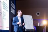 Mart�n Arosa Otero, autor del bestseller de Amazon 'La Fiebre del Oro Azul', ensena a ejecutivos y coaches a convertir sus publicaciones de LinkedIn en clientes de alto ticket