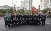 El agente jubilado Andrés Martín Gómez representa a la Policía Local de Totana en el tradicional Desfile de la Hispanidad en Madrid