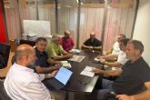 Ayuntamiento, vecinos y Veolia avanzan en la individualizaci�n de los contadores de agua de Villas Caravaning