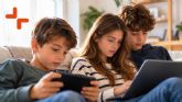 PROYECTO MAS analiza las claves de EU Kids Act para proteger a los menores