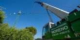 Gr�as Moreno supera los 60 anos de experiencia con una flota preparada para transportar y elevar cargas de hasta 200 toneladas