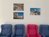 El Ayuntamiento de Lorca cede a la Fundación Poncemar fotografías de los fondos municipales para la decoración de su nuevo centro de día