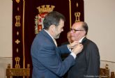 Gregorio Saura recibi el homenaje de la familia procesionista en el Palacio Consistorial