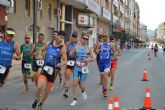 Antonio Luis Alcaraz y Krisztina Flora se llevan el campeonato regional de Duatln Media Distancia