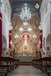 La Esperanza de Triana, ataviada para celebrar sus cultos de Septenarios en cuaresma