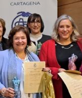 La Asociacin de Amas de Casa de Cartagena entrega el premio DIA DE LA MUJER a tres mujeres que han destacado en el mundo de la arquitectura en Cartagena