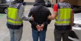 La Policía Nacional detiene un fugitivo buscado por la agresión sexual a dos hermanos de 12 y 8 años