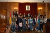 Alumnos de 5 del colegio El Mirador visitan los juzgados de Murcia