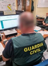 Un detenido y 11 investigados por cometer estafas con una tarjeta de crdito