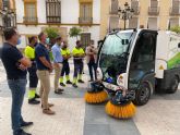 Limusa renueva su parque móvil para el barrido mecánico con la adquisición de dos barredoras de aspiración con una inversión de 131.000 euros