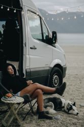 8 consejos para un viaje perfecto en autocaravana con tu perro