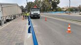 El Ayuntamiento de Lorca refuerza la seguridad vial y la protecci�n en la Avenida Alcalde Leoncio Collado