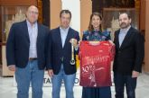 El Giraldillo Protagoniza la Camiseta y Medalla del Medio Maratn de Sevilla 2025