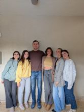 El Colegio Santa Joaquina de Vedruna -Carmelitas de Cartagena- gana el 6� Torneo de Debate Econ�mico organizado por el Colegio de Economistas de la Regi�n de Murcia en la Fase Regional