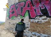 La Guardia Civil investiga al presunto autor de unos grafitis en un BIC de Cartagena
