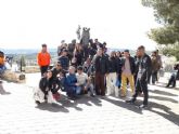 Cincuenta personas en riesgo de exclusion social van de excursion a las  Fuentes del Marques