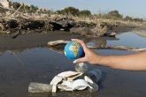 El acceso al agua potable se vuelve cada vez m�s dif�cil: ?c�mo abordar esta crisis global?