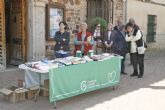 El Grupo Oretania enfila la recta final de la Feria del Libro de Puertollano (FELIP'24) con un mar de libros usados para el sbado y el domingo
