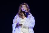 Gloria Gaynor hace mgica la primera noche del Festival Sal de Msica