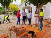 La plaza El Moralejo se reforma con un presupuesto de 36.000 euros dentro de los veinte proyectos recogidos en el plan de inversiones en pedanías