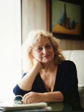 Natividad Cepeda Serrano: 'Escribir poes�a es intimista y dif�cil porque es lo m�s profundo y bello de la literatura'