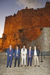 Los alcaldes de las tres sedes de la Orden de Calatrava se dan cita durante la Noche de las Velas en el castillo de Calatrava La Nueva de Aldea del Rey