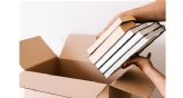 El Ministerio de Cultura y Deporte anuncia un acuerdo con Correos y libreros para abaratar los envíos de libros