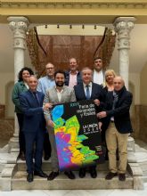 Un esqueleto de mamut a escala real y una exposicin de minerales luminiscentes, las grandes novedades de la Feria de Minerales y Fsiles de La Unin 2025