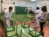 El Ayuntamiento despliega un dispositivo de desinfeccin en los colegios coincidiendo con la apertura de los centros para admisiones