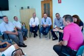 El candidato del PP al Congreso, Francisco Bernabé se reune con los taxistas de Cartagena