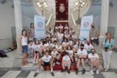 Los alumnos del CEIP Jose MarAa Lapuerta y el IES Juan SebastiA!n Elcano conocen el Palacio Consistorial