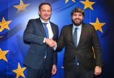 Lpez Miras traslada al comisario de Agricultura de la UE la importancia de blindar el trasvase Tajo-Segura