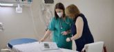El hospital Virgen de la Arrixaca muestra en un documental sus iniciativas para mejorar la estancia de los pacientes