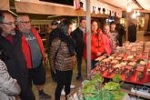El mercado Navideño de guilas abre sus puertas en la Plaza de España