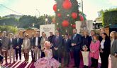 El �rbol de Navidad de la plaza Circular de Murcia, asegurado con Gesa
