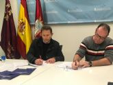 El Ayuntamiento y la Asociacin Agrupacin Musical de Rondalla Ntra. Sra. del Rosario firman un convenio de colaboracin