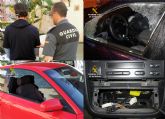 La Guardia Civil esclarece una docena de robos con fuerza en vehculos.
