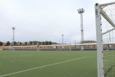 Instalan seis nuevos focos en dos torres de iluminación del campo 1 de la Ciudad Deportiva “Valverde Reina”