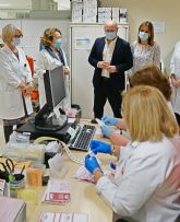 El Centro de Bioqumica de la Arrixaca analiz el año pasado ms de 14.700 pruebas del taln para detectar enfermedades congnitas