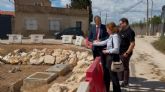El Ayuntamiento levanta un nuevo muro de escollera afectado por la lluvia para evitar arrastres a la calzada en Cañada Hermosa