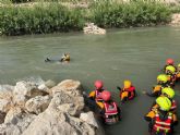 Efectivos del Servicio de Extincin de Incendios y Proteccin Civil se especializan en la ESPAC en intervencin ante grandes inundaciones