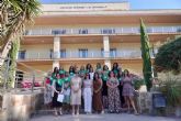 Las 18 alumnas del curso de Atencin Sociosanitaria de la ADLE concluyen su formacin y firman contratos de empleo