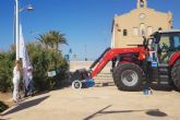 Litoral suma un sexto tractor a su flota de vehculos para la limpieza de playas